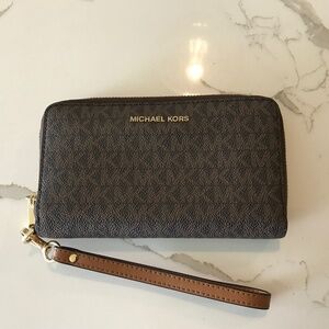 MK Wristlet / wallet